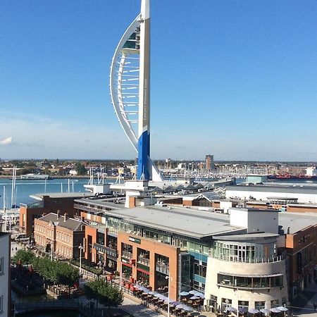 Gunwharf Quays Harbour Apartments Portsmouth Dış mekan fotoğraf
